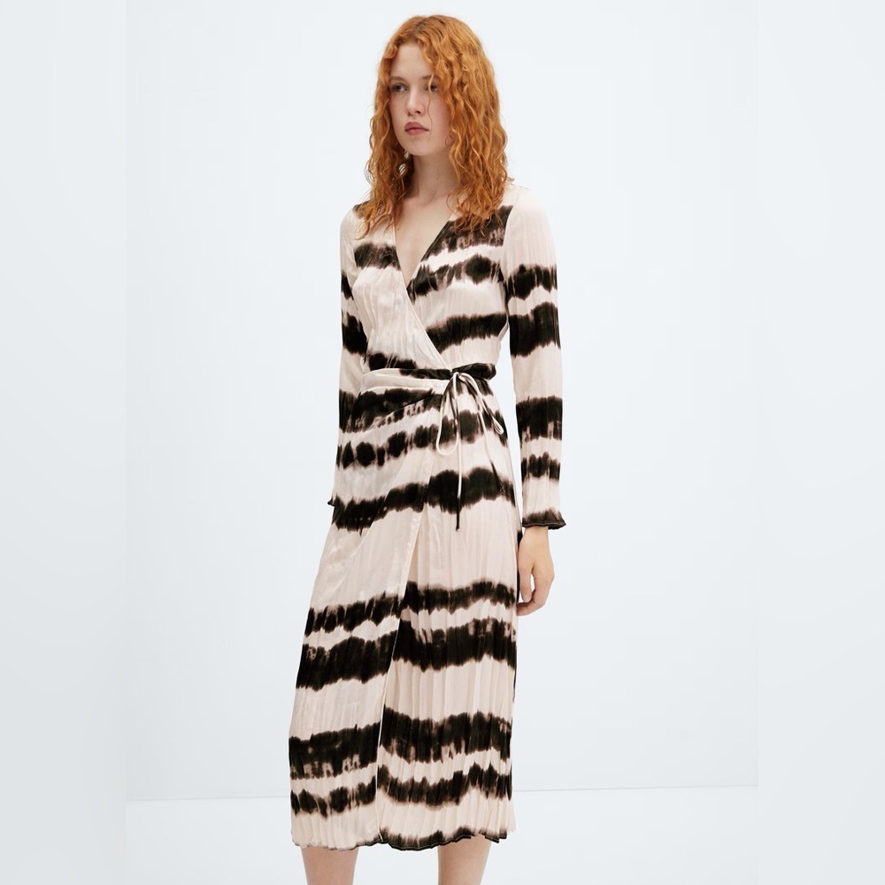 Mango Cream pleated shirt Dress NWT